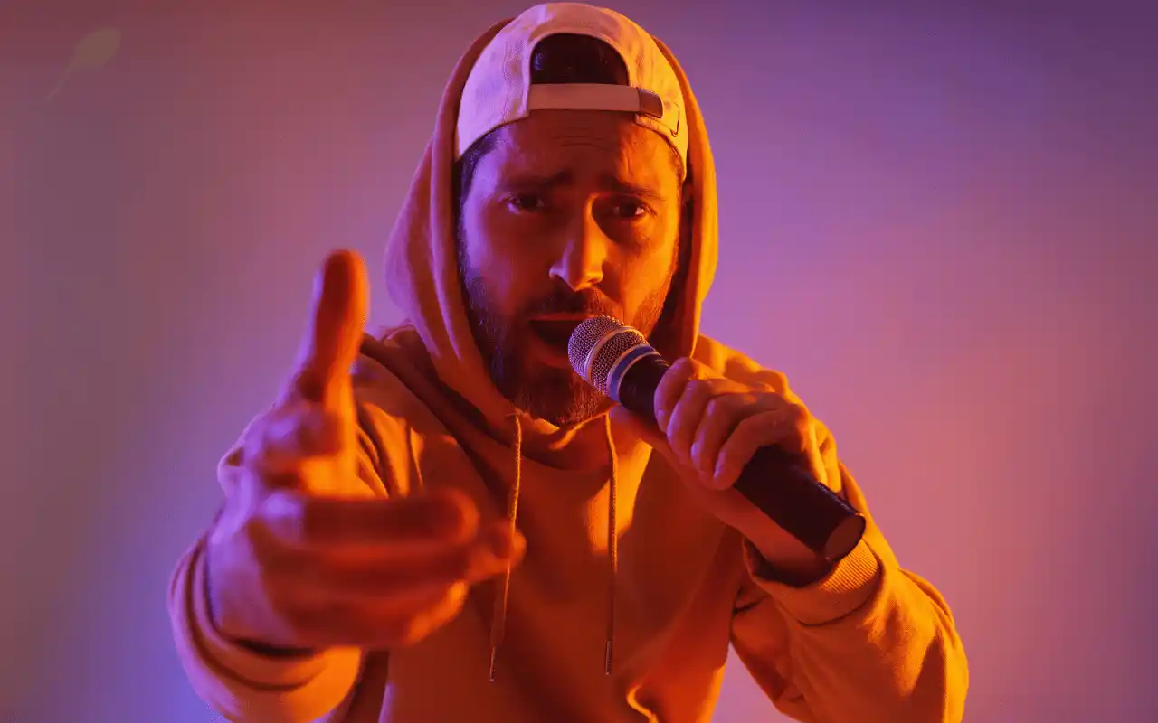 How to Become a Rapper in BitLife